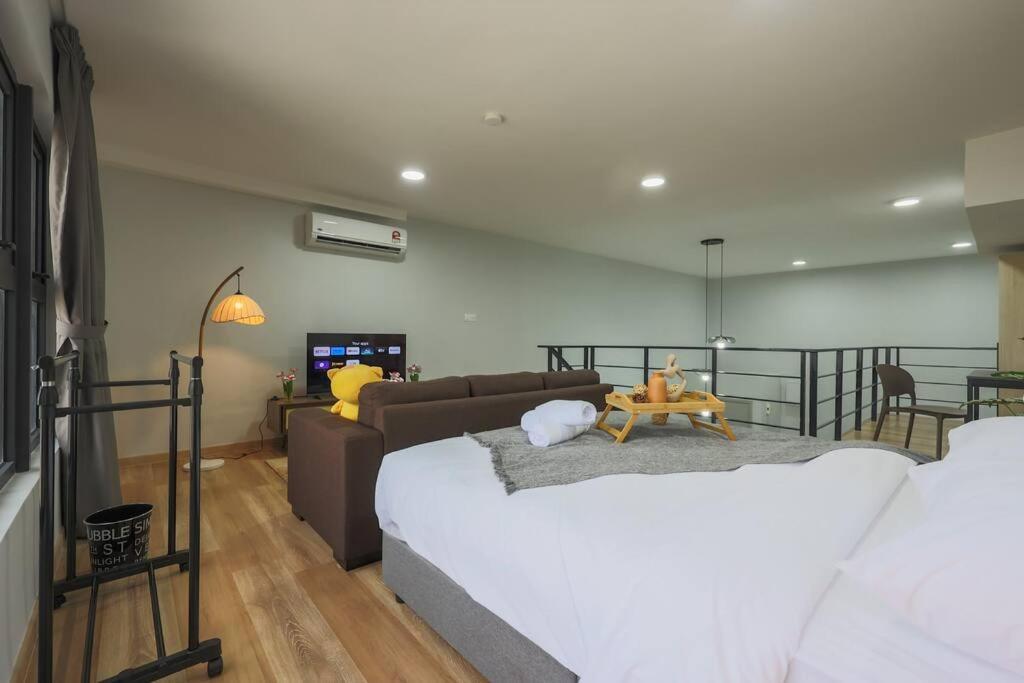 Arte Cheras Duplex 3br Oasis Mrt, Lotus, Shops * Kuala Lumpur