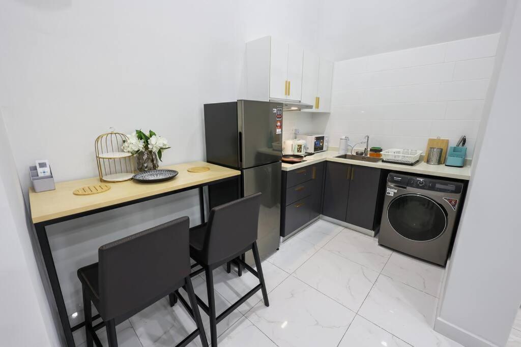 Pangsapuri Arte Cheras Duplex 3br Oasis Mrt, Lotus, Shops